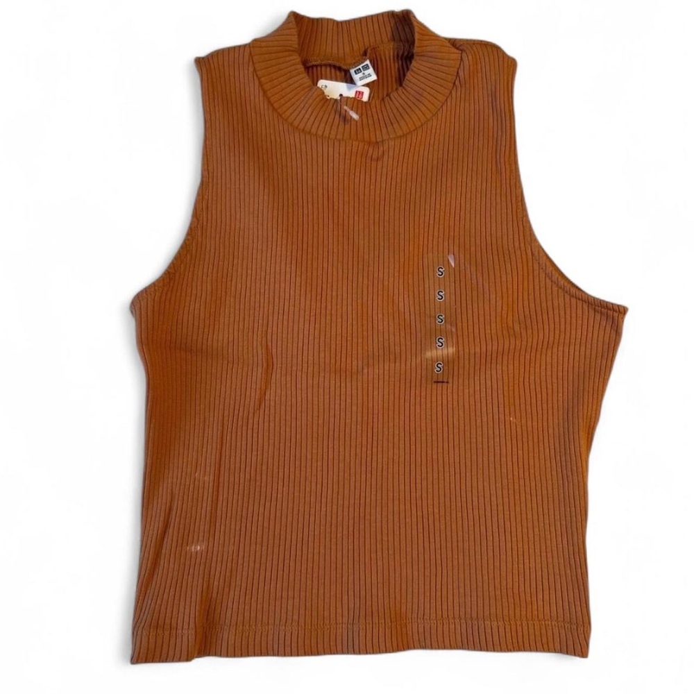 UNIQLO Burnt Orange Ribbed Mockneck Sweater Top